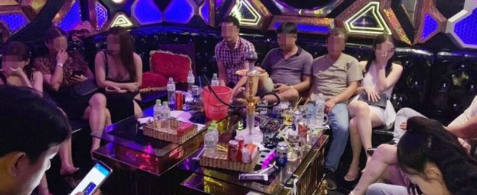 bay lắc là gì
